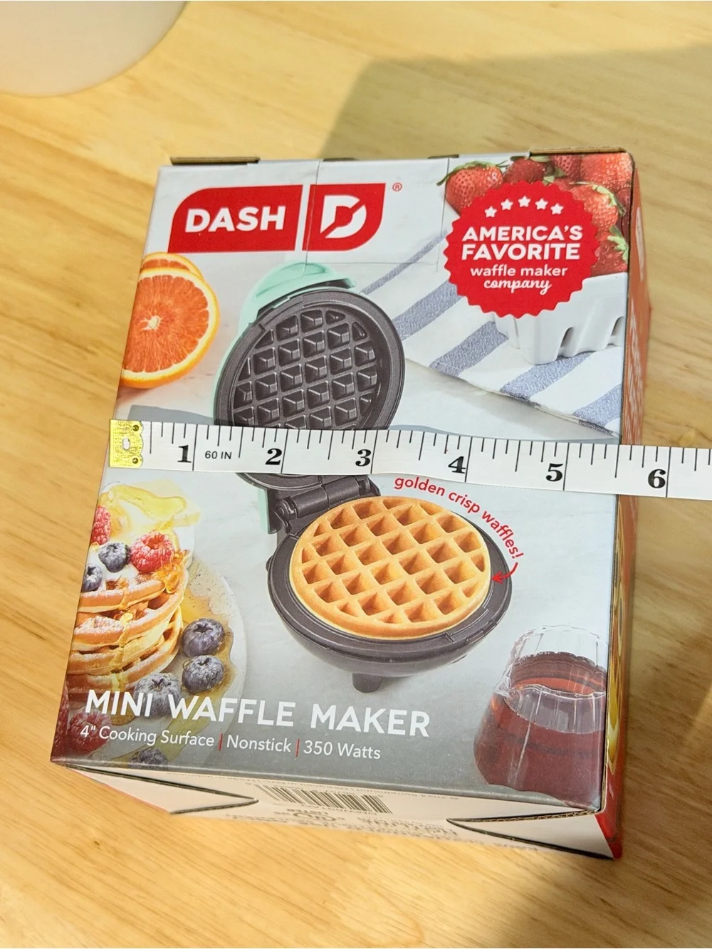 DASH Mini Waffle Maker in Mint/Black NWT NIB